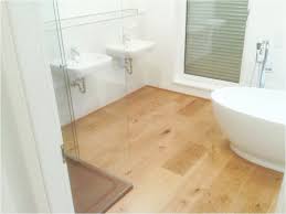 Wenn sie sich für vinyl im bad entscheiden, gibt es zwei möglichkeiten, diesen zu verlegen. Klick Vinyl Im Bad Verlegen Star Clic Vinylboden Stone Malta 605 X 304 8 X 4 2 Mm