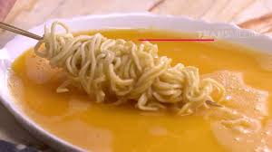 Sesuai dengan namanya, untuk membuat resep mie yang satu ini cukup mudah. Semua Bisa Masak Mie Telur Gulung 1 10 17 Part 5 Youtube