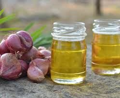 Not only are these tiny enough to get inside and replenish moisture, but they also each have other benefits that help boost hair health. Prevent Hair Thinning Hair Fall By Using This Homemade Onion Oil