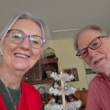 Hope everyone's Christmas was the Best! 🎄 Have a great New Year! Mary,  Jay, Benji and Lucy Lou.