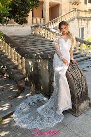 Particolare attenzione sarà anche prestata alla vestiti per madri delle spose. Abiti Da Sposa Roma Economici A Sirena In Pizzo Particolare Collezione 2018sposatelier