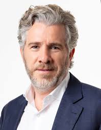 Greg Hazelton's Instagram, Twitter & Facebook