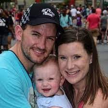 Laura Vanmeter's Instagram, Twitter & Facebook