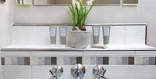 North yorkshire rockliffe hall's luxurious spa is one of the largest in the country, and its good spa guide '5 bubble luxury spa' status heralds it the best in the north of england for spa days and spa breaks. Spa Days And Deals In Yorkshire Titanic Spa