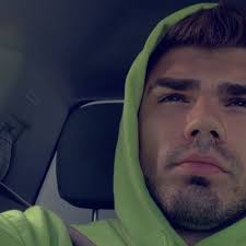 Daniel Menefee (@daniel_menefee)