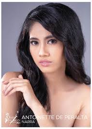 Maureen Manzo's Instagram, Twitter & Facebook