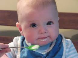 Look world, I'm eating food!