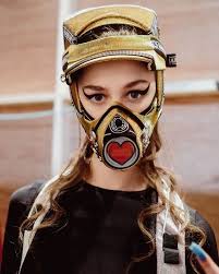Corona Virus Gunlerinin En Yaratici Maskeleri Maskeler Corona Yuz Maskeleri