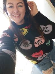 Amanda Wulff's Instagram, Twitter & Facebook