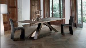 Modern, wood, round, and small dining tables. Big Table Bonaldo