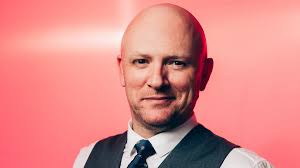 Full Cast Set for the National Tour of Pretty Woman: The Musical