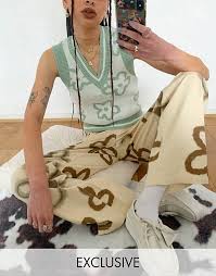 Check spelling or type a new query. Collusion Knitted Vest With Floral Jacquard Asos
