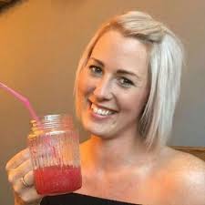 sami kemp (@samilouise27)