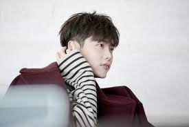 Father, mother, one younger brother and one younger sister. Lee Jong Suk Says Acting In W Was Turning Point Entertainment The Jakarta Post