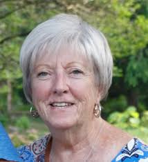 Molly Lachapelle's Instagram, Twitter & Facebook