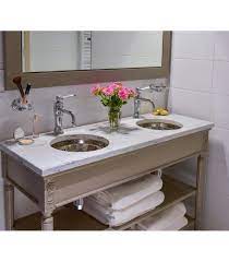 Dans une petite salle de bain, vous ne disposez pas d'une grande marge de manœuvre en ce qui concerne le choix de mobilier. Meuble Salle De Bain Double Vasque Boutique Montespan Meuble Sous Vasque Bois Marbre