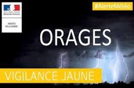 Alors que des records de température ont été battus, notre département passe en vigilance orange pour risques d'orages. Vigilance Meteo Orages Vent Et Fortes Pluies Aout 2019 Actualites Des Services Actualites Accueil Les Services De L Etat En Lozere