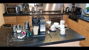 Nespresso lattissima touch espresso machine by de'longhi. De Longhi Nespresso Lattissima Touch En 560 B Test Youtube