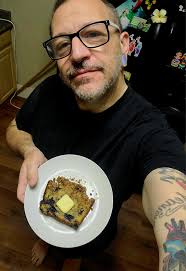 Wait, so lesbians cook? I thought they just ate out.