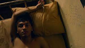 Kali ini saya akan membahas tentang film jakarta vs everybody dan berbagai hal yang mengejutkan dan cerita dan tema yang diangkat dari film ini. Jakarta Vs Everybody Sinopsis Gambaran Kerasnya Hidup Di Jakarta Blibli Friends