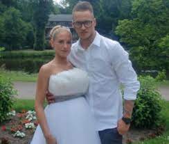 El atacante austríaco del stoke city marko arnautovic firmó por cinco años con el west ham en un traspaso que ascendió a 25 millones de libras (28 millones de euros). Marko Arnautovic Childhood Story Plus Untold Biography Facts