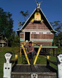 Rumah panjang merupakan rumah adat dari kalimantan barat tepatnya suku dayak di borneo barat. 5 Rumah Adat Dayak Di Kalimantan Barat Yuk Kesana