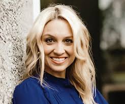 Fortnightly Under Forty: Abbey Roy