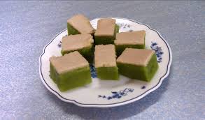Kuih ini dibungkus dengan daun pisang. Moh Kite Resepi Kuih Tepung Talam
