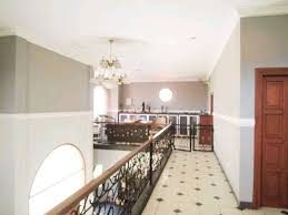 Rumah mewah 2 lantai archives pt merapi arsita graha. Rumah Mewah 2 Lantai Dalam Perumahan Gedong Kuning Strategis Dijual Rumah Apartemen 530902397