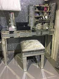 These complete furniture collections include everything you need to outfit the entire bedroom in coordinating style. Stunning Crushed Diamond And Mirror Console Table Mirrored Furniture Mirrored Bedroom Furniture Bedroom Furniture Layout