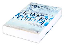 Bielszy odcień śmierci. Martin Servaz. Tom 1