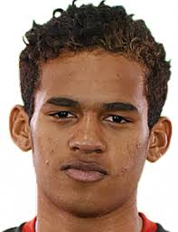 Rafael Tavares's Instagram, Twitter & Facebook