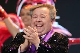 Trauer um Dirk Bach - Todesursache vermutlich Herzversagen - Kultur  regional - Reutlinger General-Anzeiger - gea.de