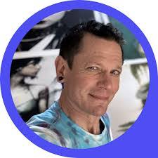 Kyle Hailey's Instagram, Twitter & Facebook