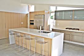 Their rich elegance brings a kitchen a comfortable warmth that feels charming to work in. Rift Cut White Oak Cabinetry Houzz