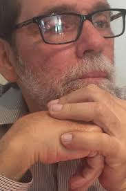 7 de noviembre de 2022 Circular 2223-40 A LA COMUNIDAD Escuela de Derecho  Vivian I. Neptune Rivera ENTREGA MEDALLA DR. GILBERTO CONCEPCIÓN DE GRACIA  AL DR. CARMELO DELGADO CINTRÓN Me place compartir