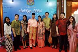 Maybe you would like to learn more about one of these? Michael Lee On Twitter Hari Raya Open House With Dato Seri Zahrain Malaysia Ambassador To Indonesia Fraserhospitality Jakarta Malaysiaembassyjakarta Idulfitri Https T Co 3iknnwjyxs