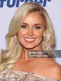 2,646 Derek Blair Photos & High Res Pictures