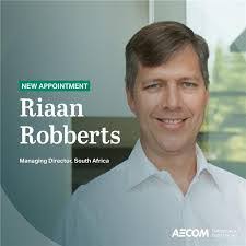 Mark Davin's Instagram, Twitter & Facebook