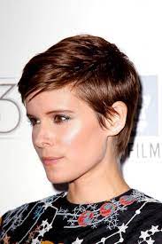 Ma mission etait donc de deguiser elegant coupe de cheveux femme visage rond cheveux epais coupe. Coupe Pour Cheveux Epais La Coupe Courte Degradee Sur Les Oreilles De Kate Mara Coupe Cheveux Epais Cheveux Epais Carre Cheveux Epais
