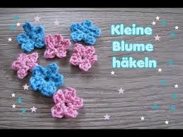 Mit unseren anleitungen lernen sie spielend leicht häkeln. Kleines Blumchen Hakeln Sehr Einfach Carolines Welt Youtube Blumen Hakeln Anleitung Blumen Hakeln Anleitung Kostenlos Blumen Hakeln