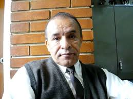 ARNULFO LEON, RECTOR COLEGIO BRAVO PAEZ.mov