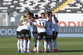 La copa chile tiene como precursor el campeonato de apertura, torneo que abría la temporada y que fue disputada entre 1933 y 1950 (es decir, en conjunto con el profesionalismo). Se Prepara Para Copa Chile Colo Colo Recupero A Varios Futbolistas Para La Competencia Minuto Deportes