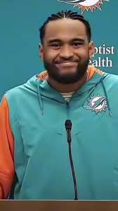 Tua looks like drake #drake #tua #nfl #fyp