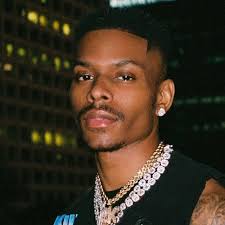 Mari ⭐️ (@aubreyomari) • Instagram photos and videos