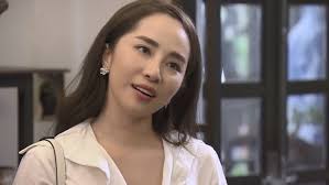 Về Nhà Đi Con: Bỏ con mới sinh sốt 40 độ ở nhà, Vũ lên bar ôm hôn Nhã