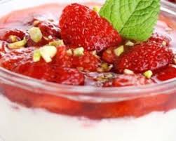 Tiramisu A La Ricotta Et Aux Fruits Rouges Http Www Fourchette Et Bikini Fr Recettes Recettes Minceur Tiram Recette Tiramisu Fraise Recette Tiramisu Fraise