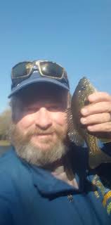 Outfished by a pretty lady pomeranian