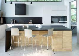Integrated handles enhance the clean, modern look. Bamboo Noremax