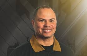 Christopher Malveaux's Instagram, Twitter & Facebook